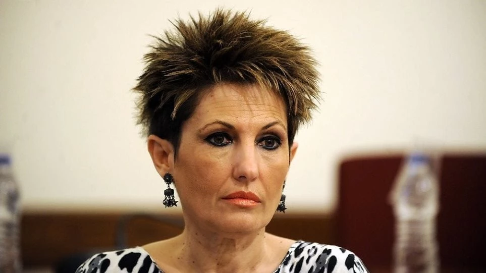 H προκλητική ανάρτηση της Αννέτας Καββαδία για την πυρκαγιά